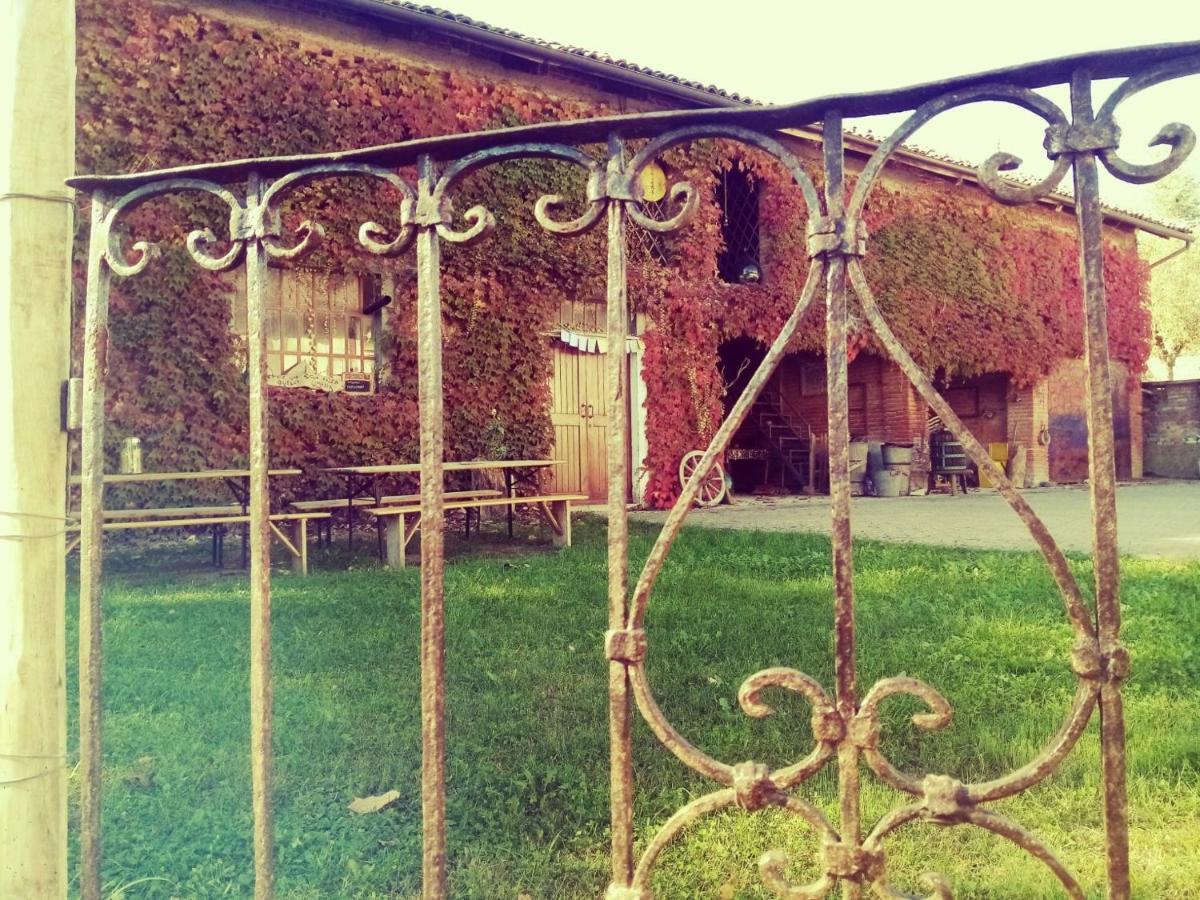 Villa Casa Delle Foglie Sussurranti à Asti Extérieur photo