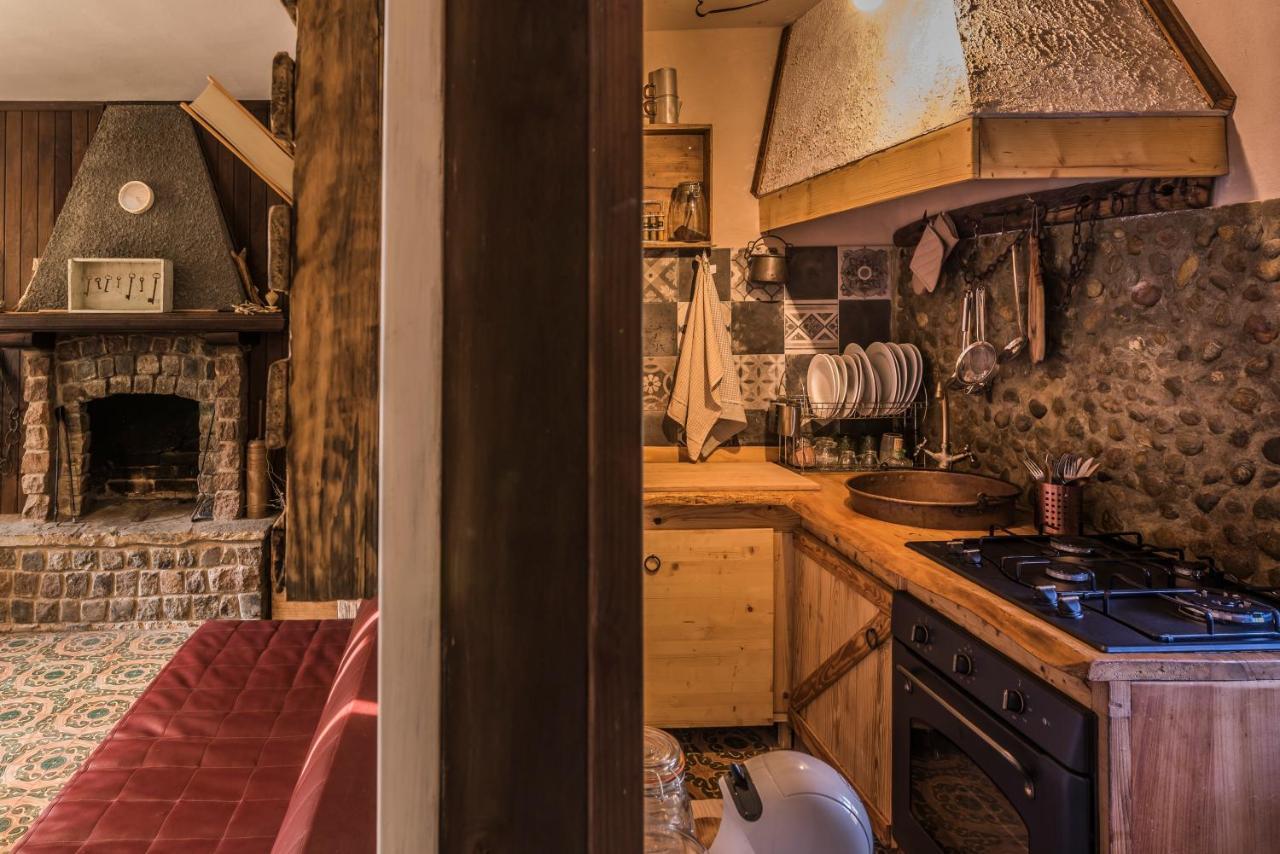 Villa Casa Delle Foglie Sussurranti à Asti Extérieur photo