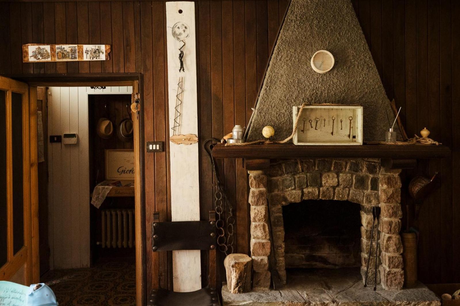 Villa Casa Delle Foglie Sussurranti à Asti Extérieur photo