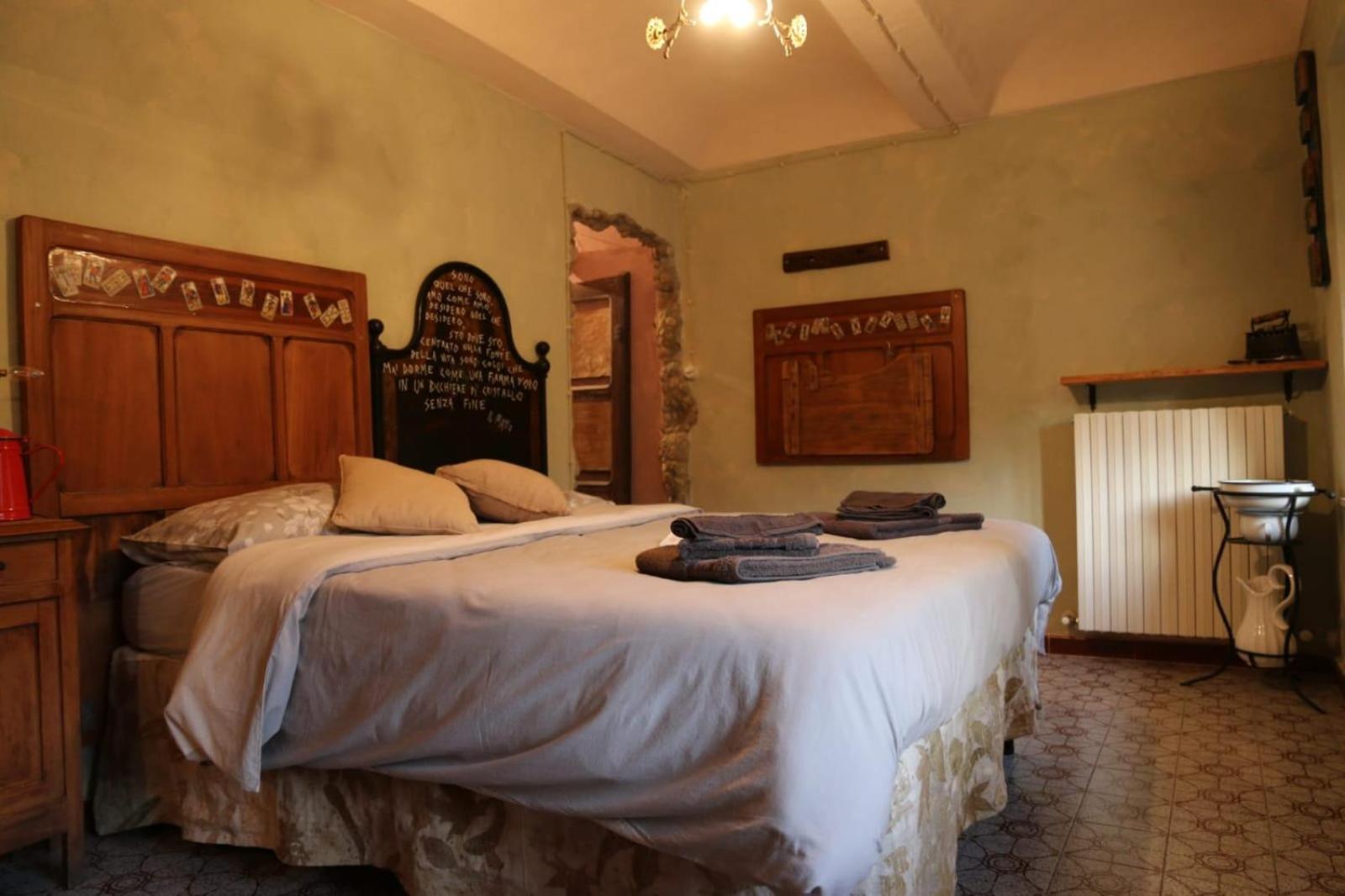 Villa Casa Delle Foglie Sussurranti à Asti Extérieur photo